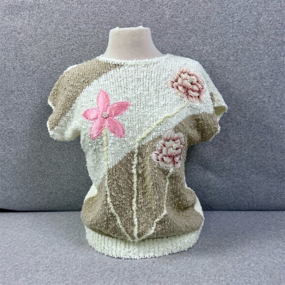 Palm Springs Yacht Club Sweaters - Vintage Palm Springs Yacht Club Sweater Womens M Ivory Boucle Floral Applique